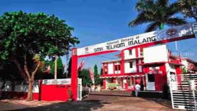 SMK Negeri Favorit di Jawa Timur